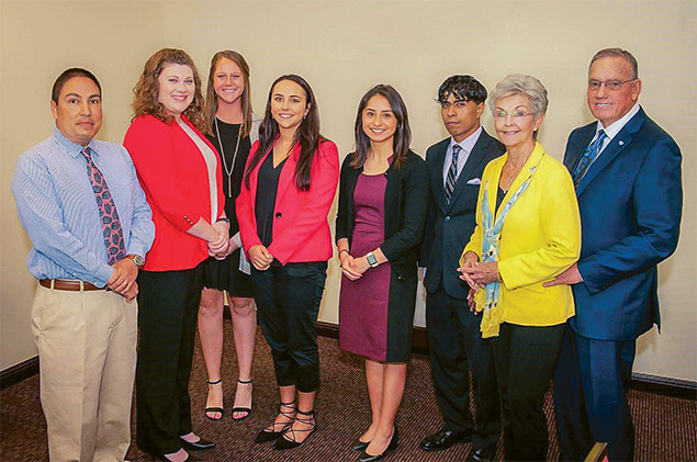 TTU students with Mike and Marti Garnett